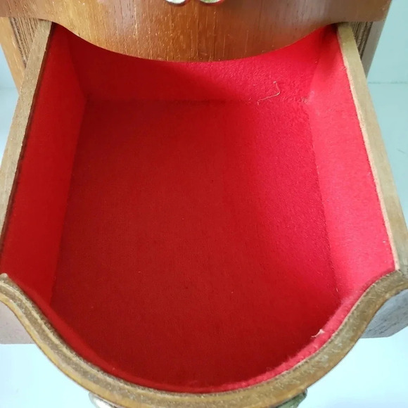 Vintage Schmid Bros Inc Musical Wooden Jewelry Chest,Tune No.201 Love Story. - Picture 6 of 13